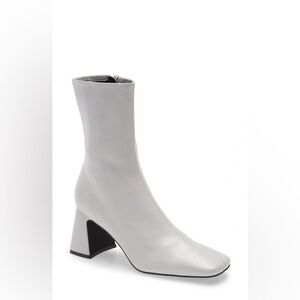 Jeffrey Campbell Jerema Boot In Light Grey